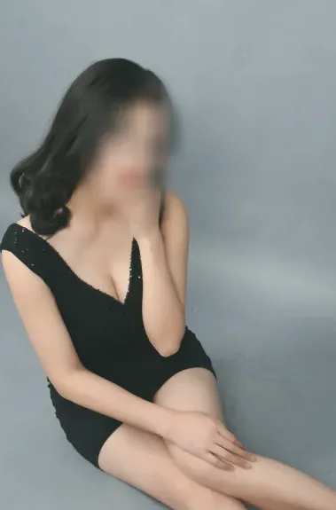 Alina, 30