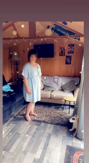 Aurora, 27
