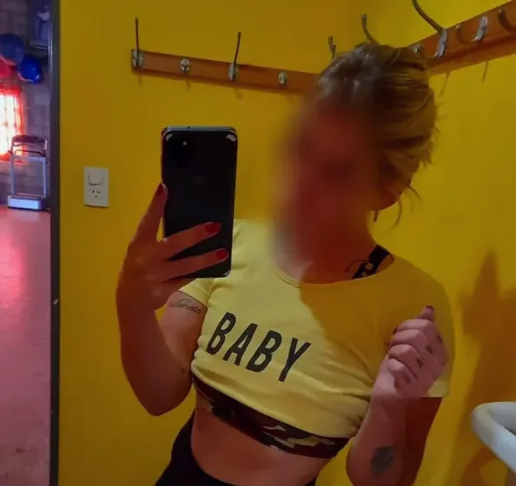 Ekaterina, 28