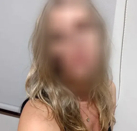 Niina, 36