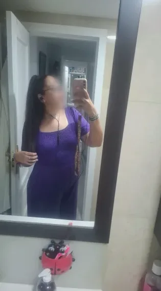 Roosa, 34