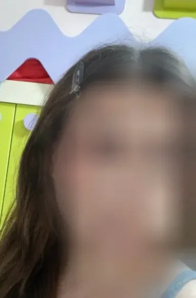 Roosa, 33